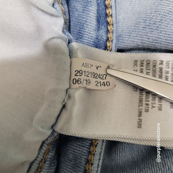 American Eagle Jeans 12 L Jegging Mid Rise Next Level Stretch Medium Light Wash - Picture 7 of 13